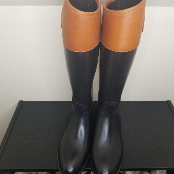 tory burch diana rain boots